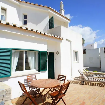 Sleeps 6 Air Con Wifi T608011 Villa