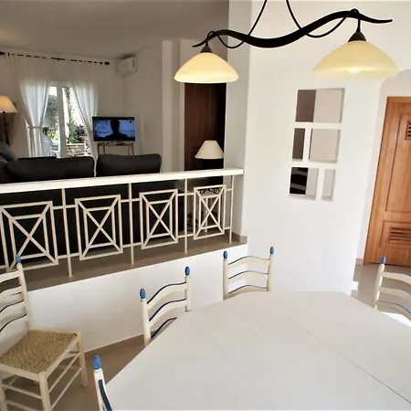 Villa Sleeps 6 Air Con Wifi T608011 Vale do Lobo